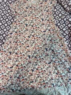 LuLaRoe High Low Dress in Cream with Coral Floral and Navy Accents